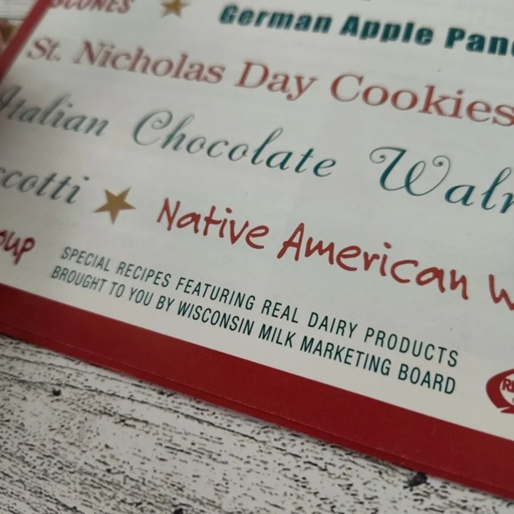 Traditional Ethnic Holiday Recipes 1998 Cookbook Booklet Wisconsin Milk Marketin